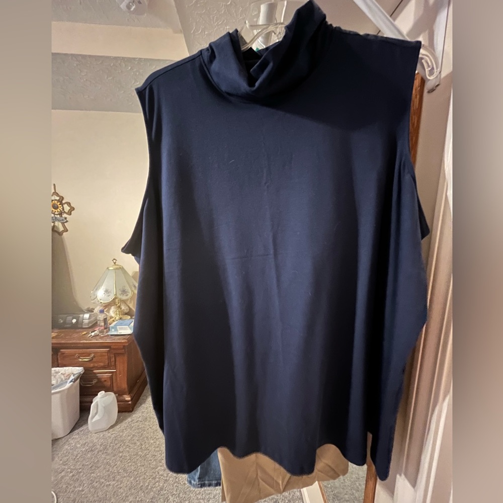 Women’s plus size top